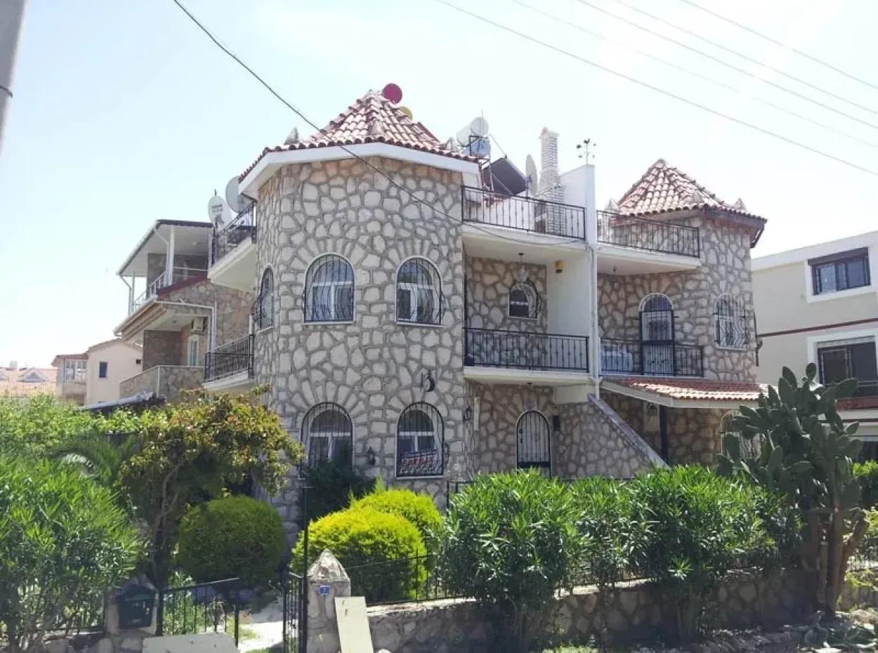 Stein-Villa Zum Verkauf In Altinkum Didim