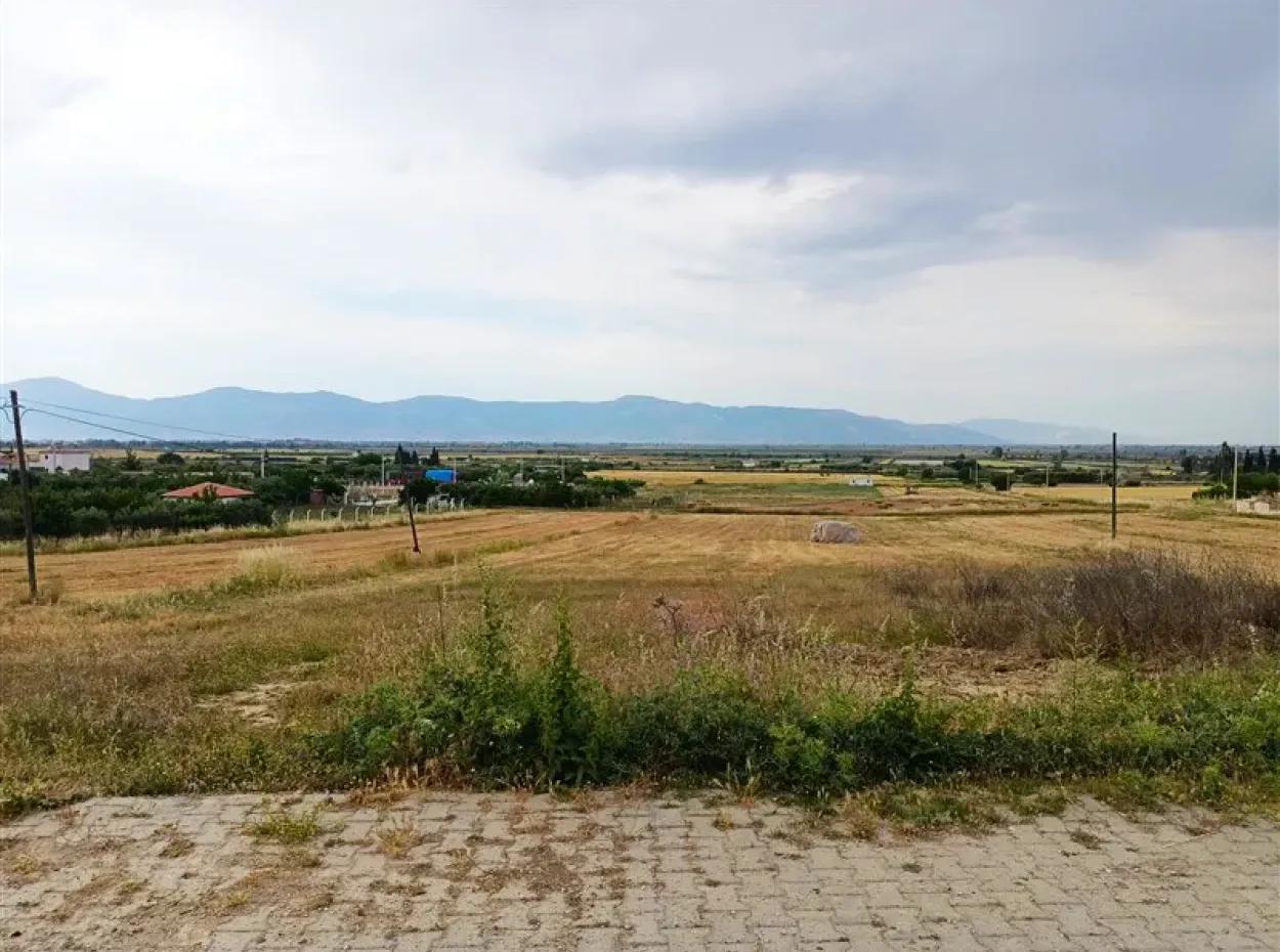 Didim Akyeniköy Merkezde 428M2 Zoned Land Zum Verkauf