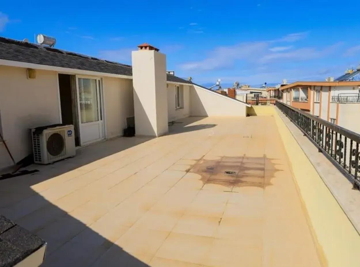 Große Sale Maisonette Mit Riesigem Terrassenpool