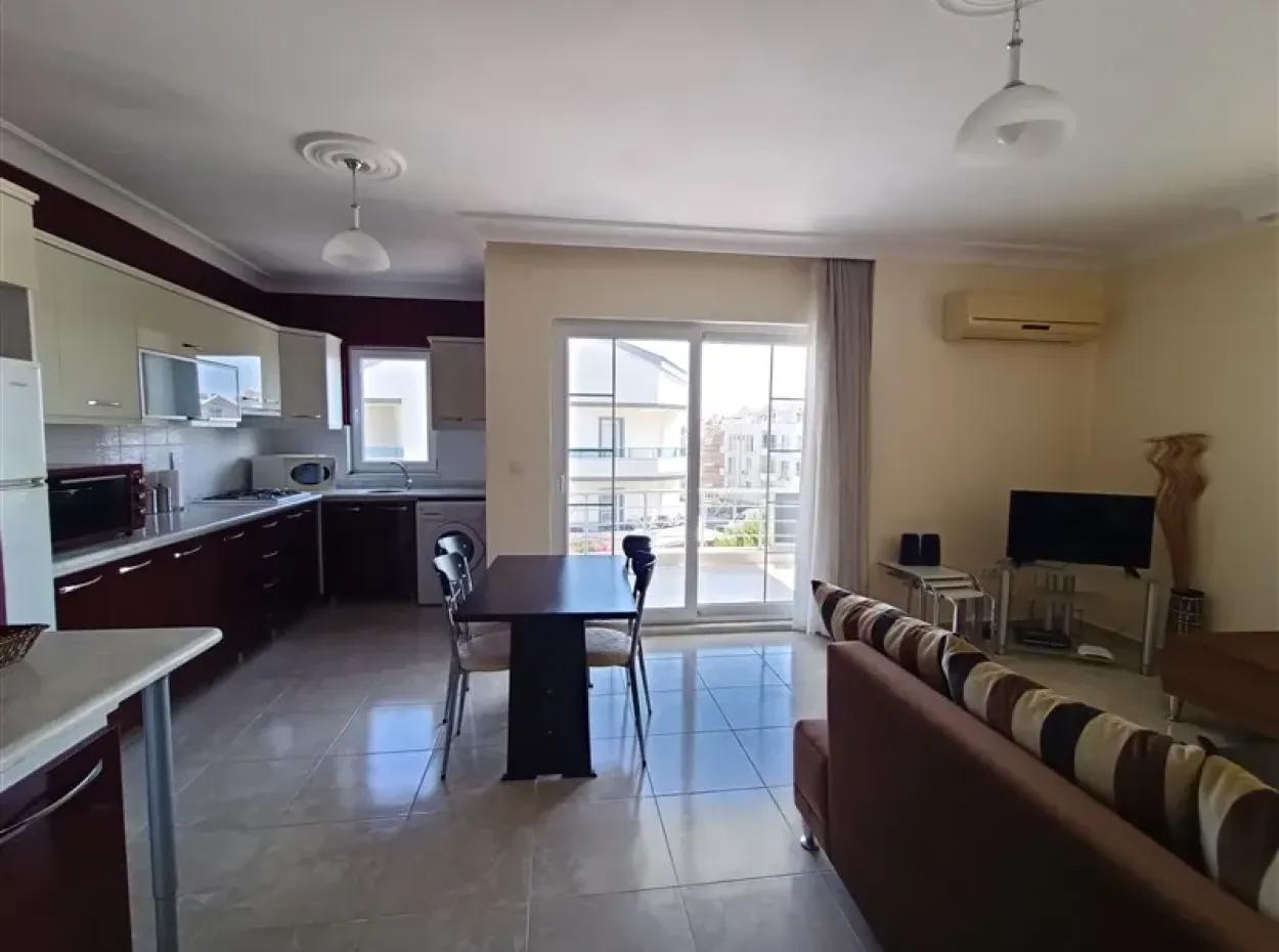 Möblierte Wohnung Mit Pool In Didim 3 In 1 Zu Verkaufen