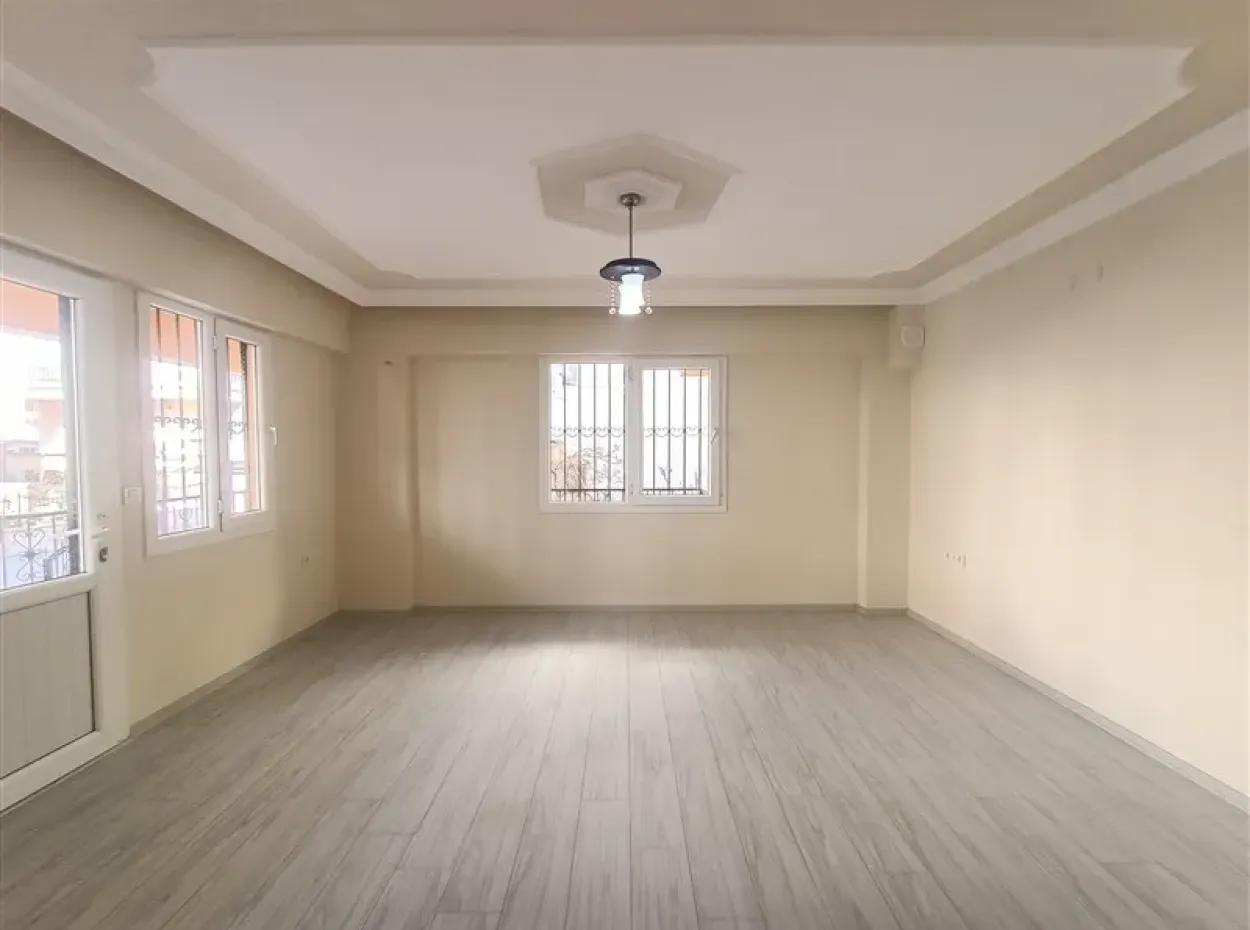 Wohnung Zu Verkaufen In Didim, Zentral Gelegen Hoher Eingang 3 1 Wohnung