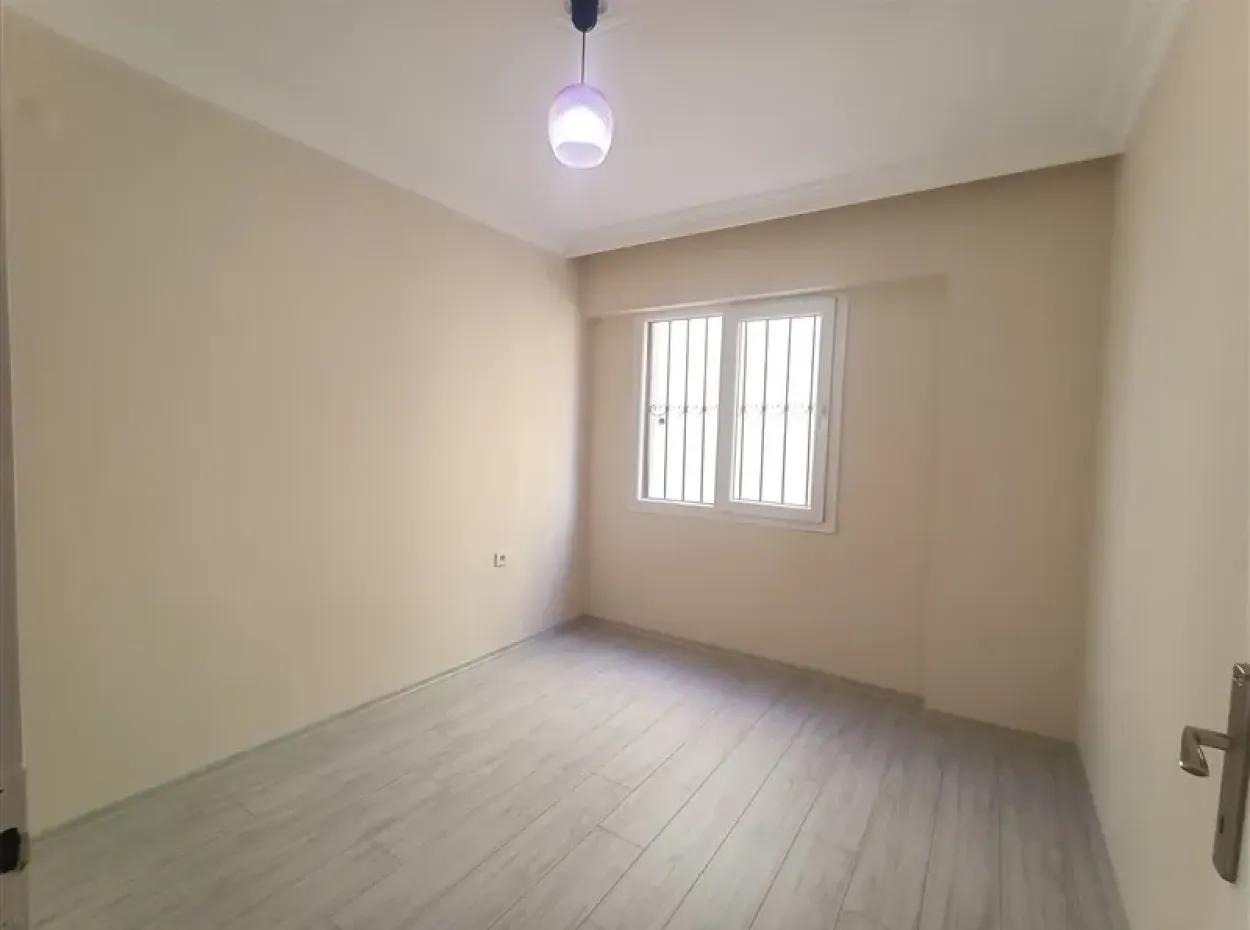 Wohnung Zu Verkaufen In Didim, Zentral Gelegen Hoher Eingang 3 1 Wohnung