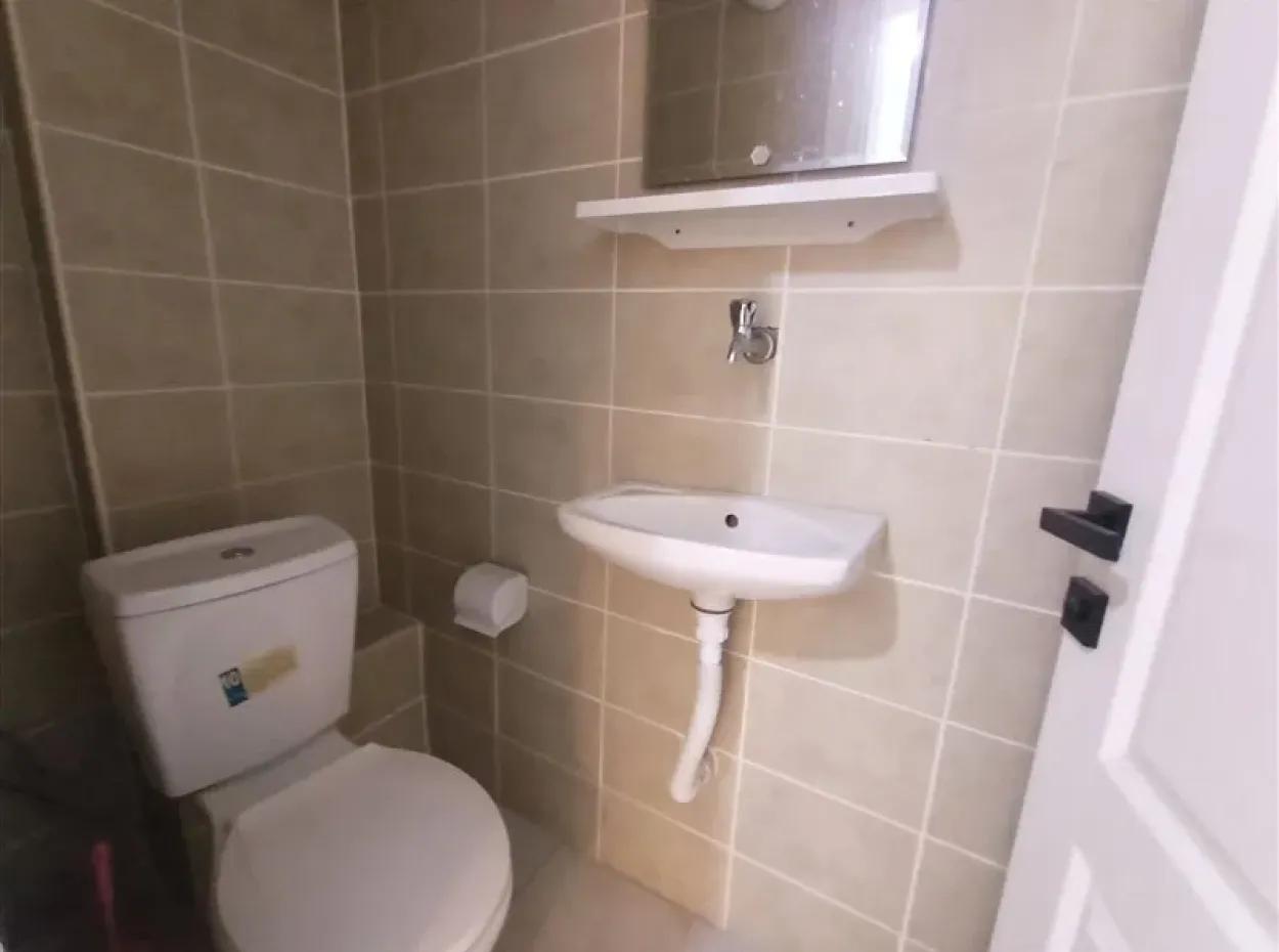 Büro Zu Verkaufen In Didim, Büro Im Gebäude Mit Aufzug Im Hochparterre