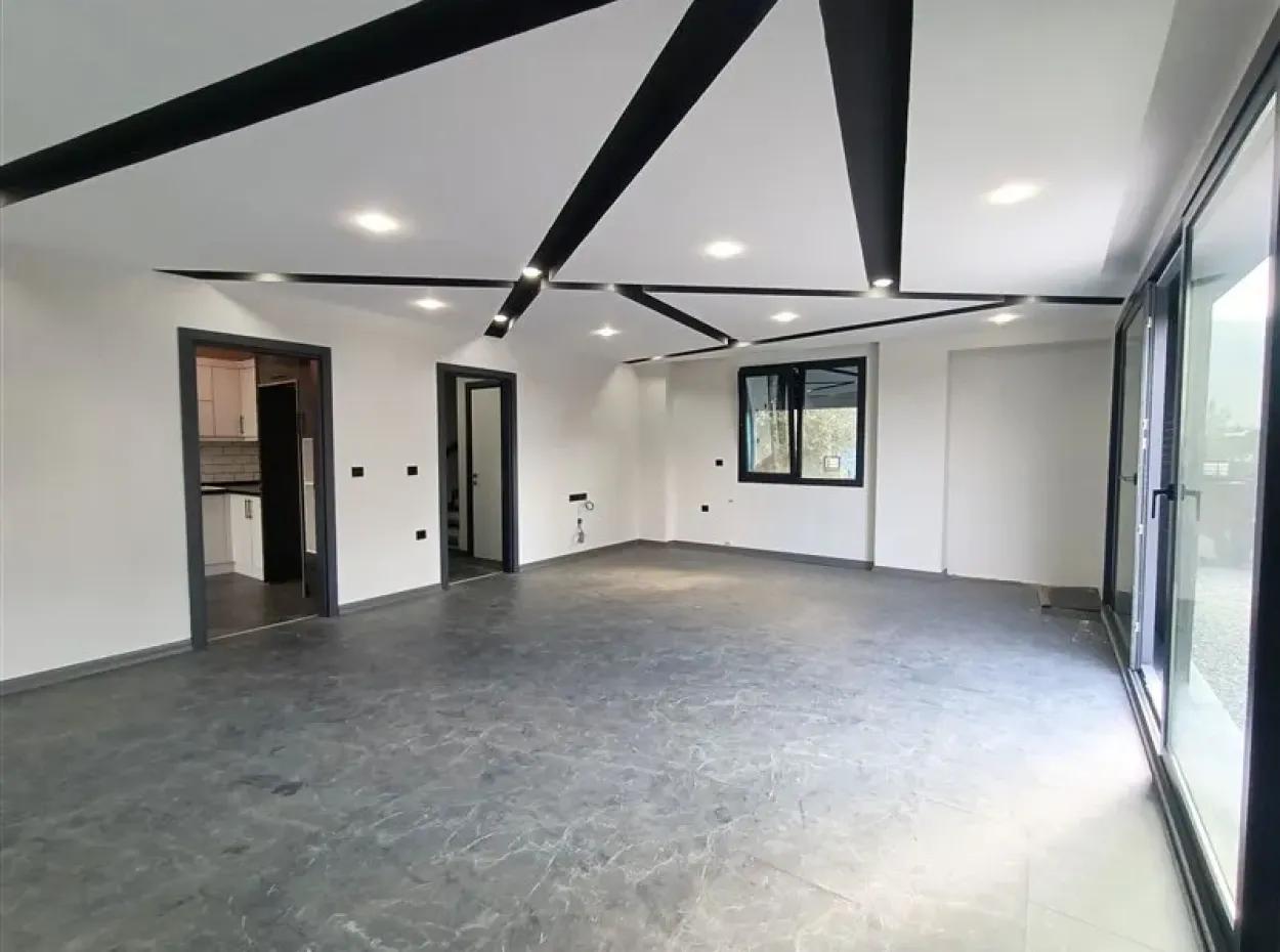 Villa Zu Verkaufen In Akbükte, Köşe Freistehende Villa Zu Verkaufen