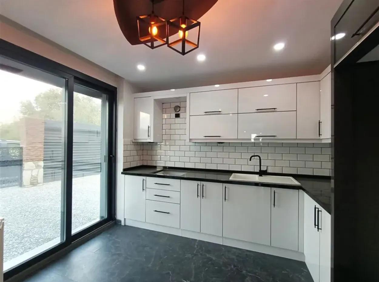 Villa Zu Verkaufen In Akbükte, Köşe Freistehende Villa Zu Verkaufen