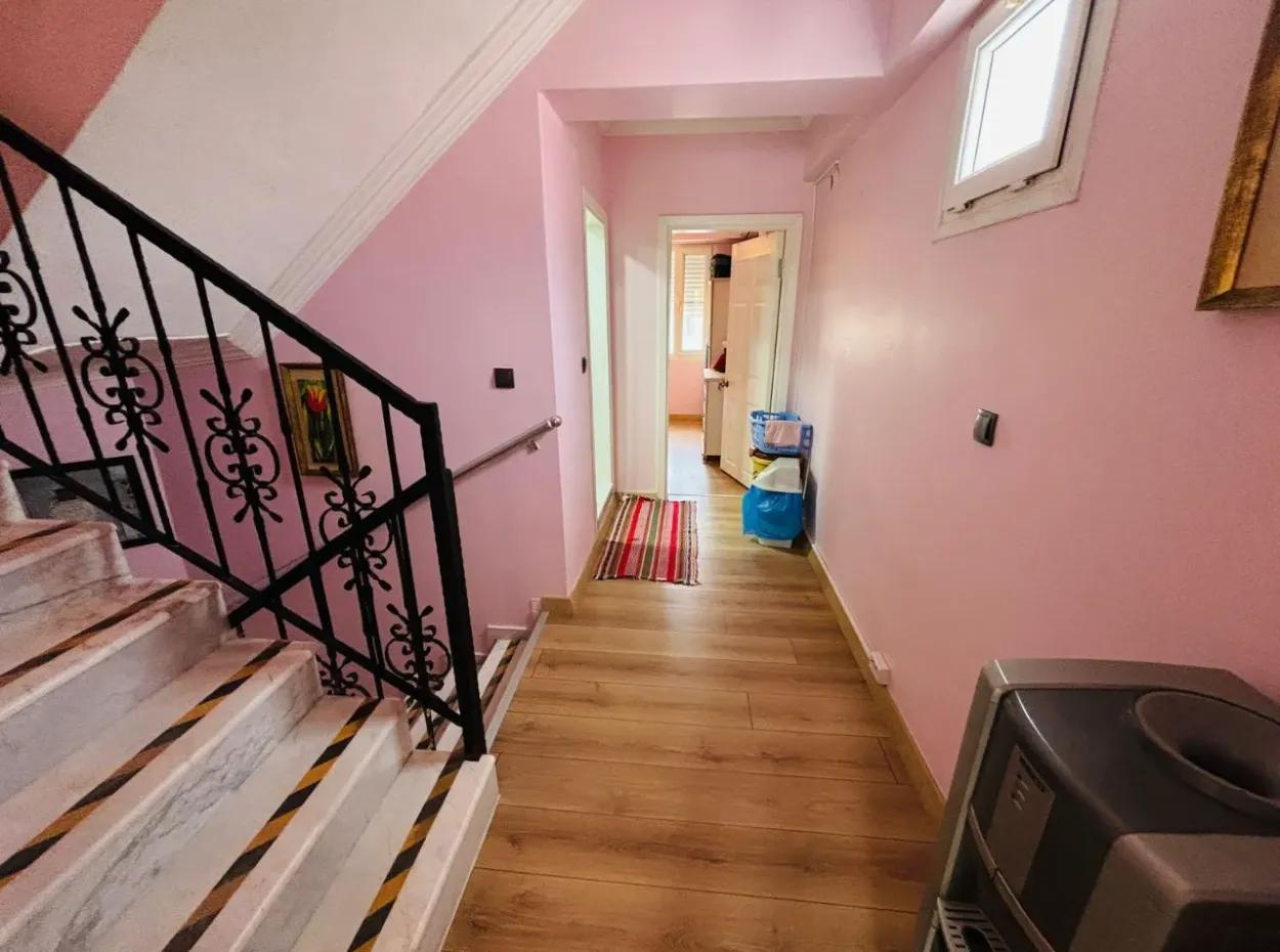 Villa Zum Verkauf In Didim, 150M Vom Meer Entfernt, Mit Pool, Tennisplatz, Basketballplatz, Sicherheit Und In Einem Komplex