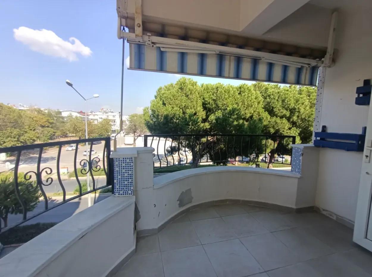 In Perfekter Lage - Wohnung Oder Büro - Wohnung Zum Verkauf In Didim - Wohnung Mit Blick Auf Den Atatürk-Boulevard