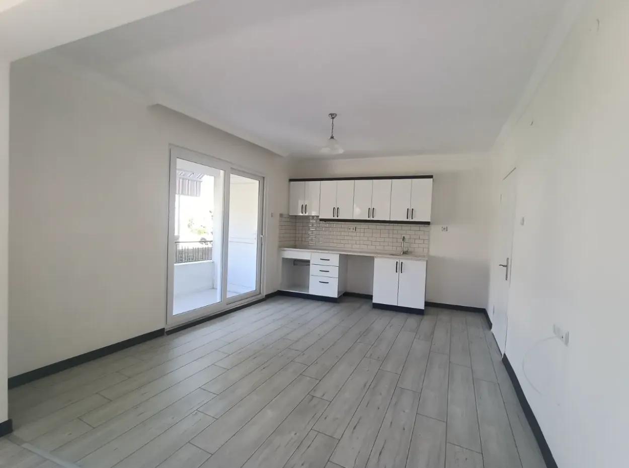 Wohnung Mit Parkfront Hinter Carrefour Und Teknosa In Didim