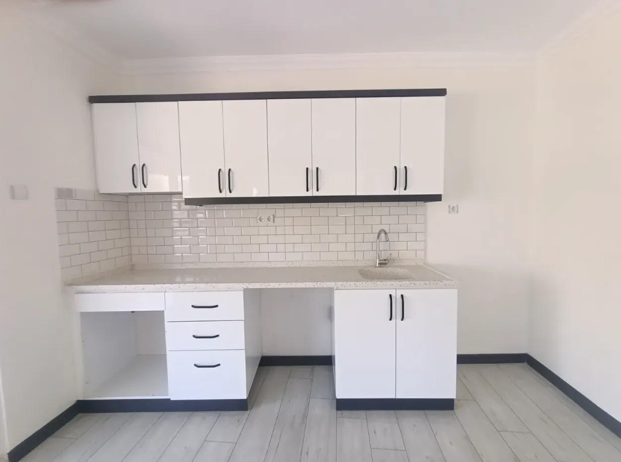 Wohnung Mit Parkfront Hinter Carrefour Und Teknosa In Didim