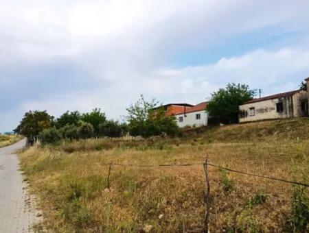 Didim Akyeniköy Merkezde 428M2 Zoned Land Zum Verkauf