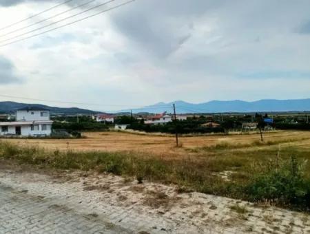 Didim Akyeniköy Merkezde 428M2 Zoned Land Zum Verkauf