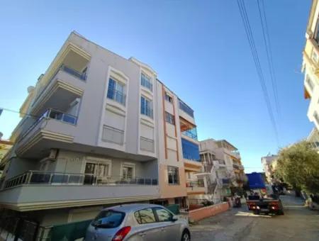 Wohnung Zu Verkaufen In Didim, Reverse Maisonette Zu Verkaufen Mit Großem Balkon Mit Garten