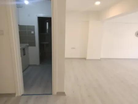 Büro Zu Verkaufen In Didim, Büro Im Gebäude Mit Aufzug Im Hochparterre