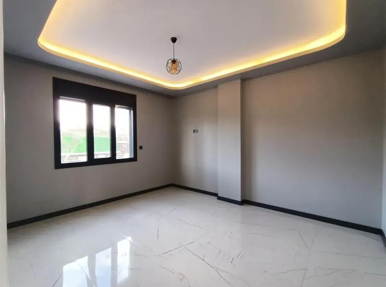 Detached Villa With Pool In 500 M2 Land