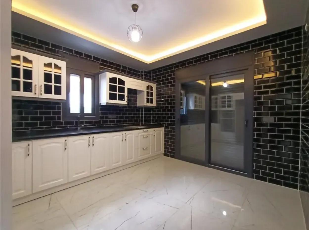 Detached Villa With Pool In 500 M2 Land