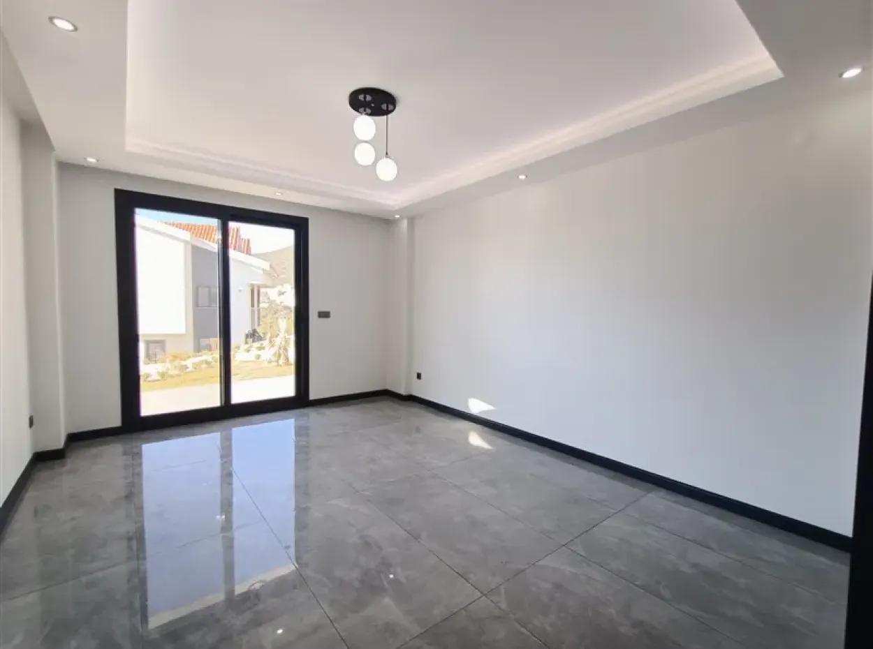 Villas For Sale With Akbükte Pool Car Park