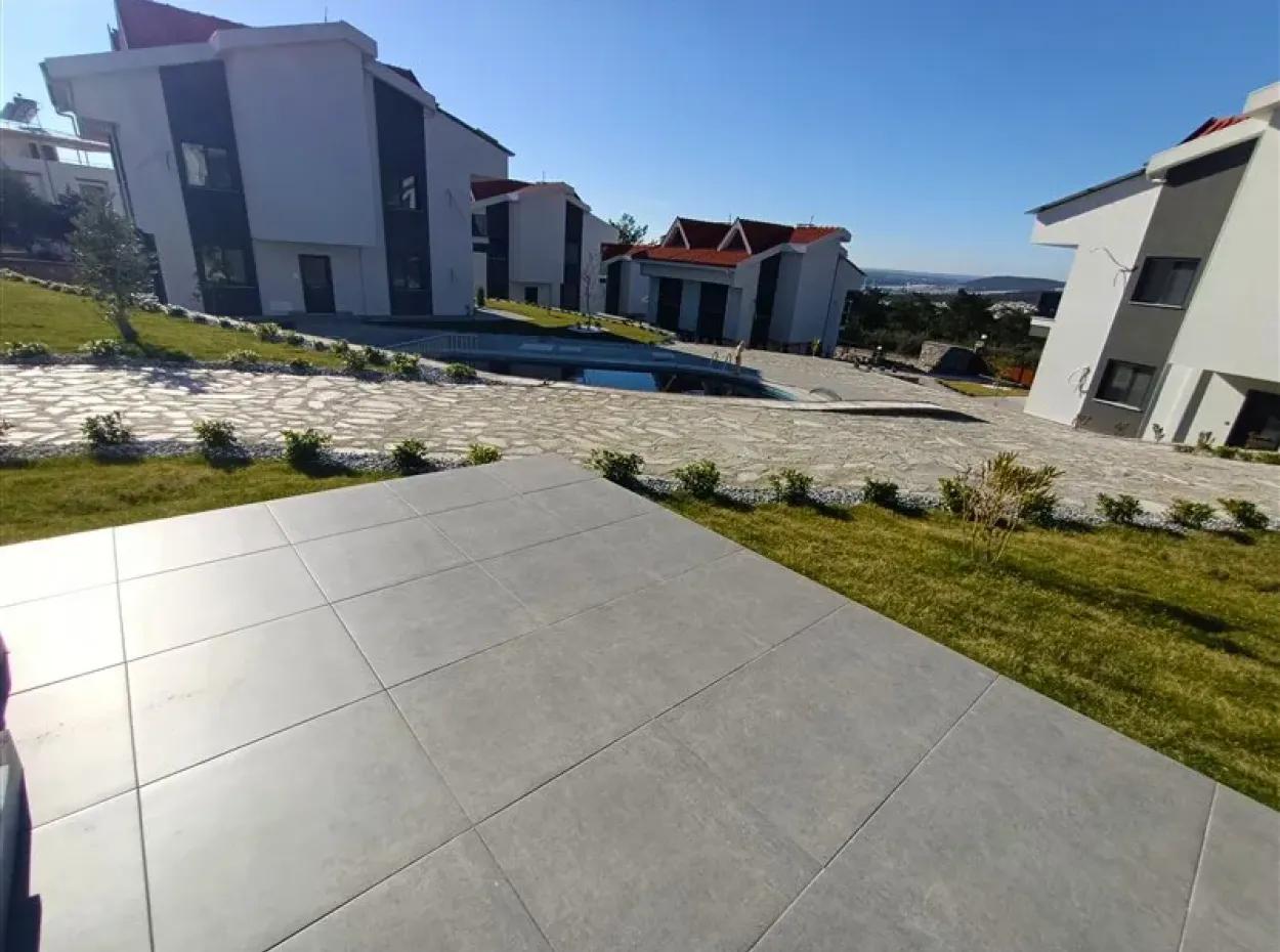Villas For Sale With Akbükte Pool Car Park