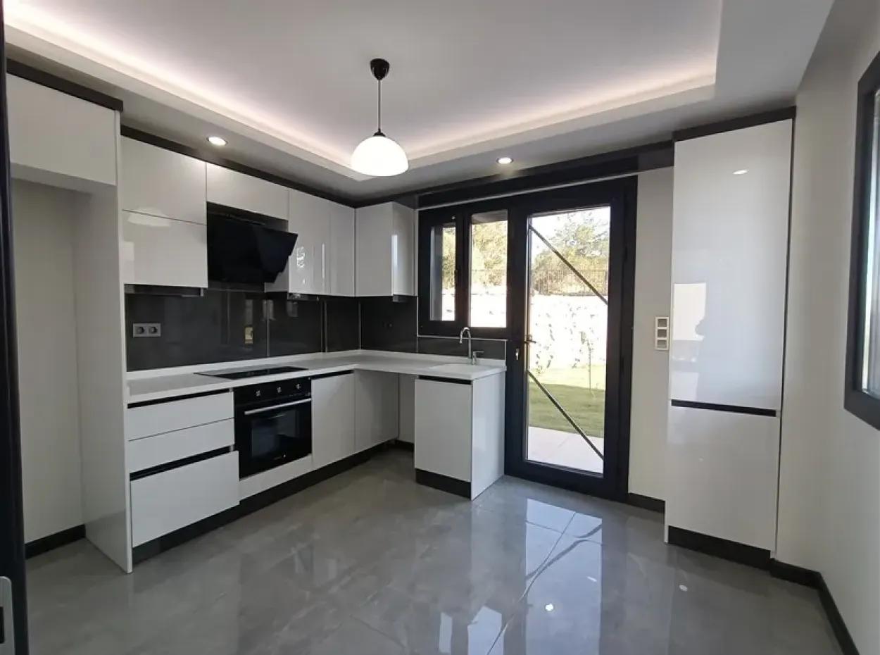 Villas For Sale With Akbükte Pool Car Park