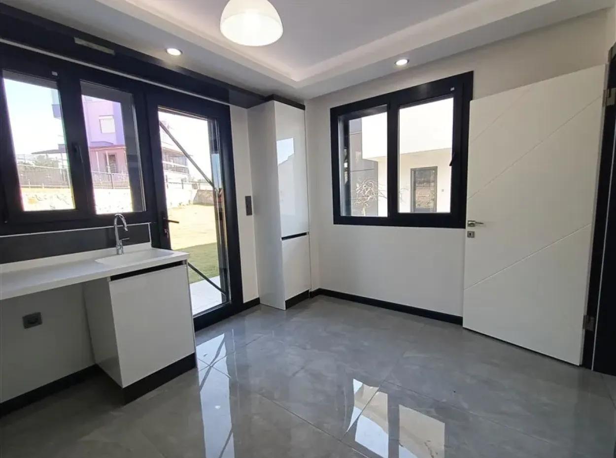 Villas For Sale With Akbükte Pool Car Park