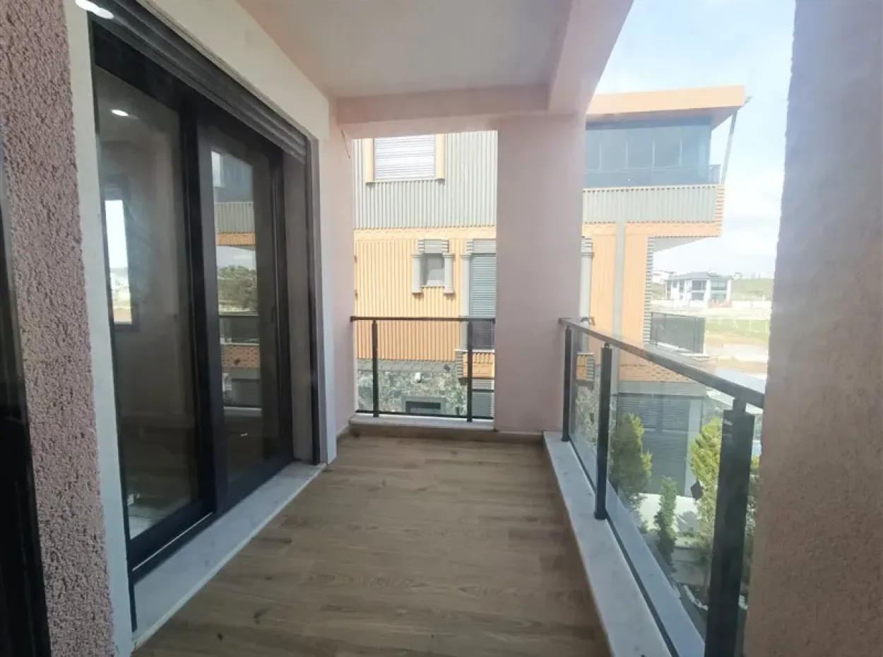 Didimde Pool Garden 5 1 Fully Detached Villa For Sale