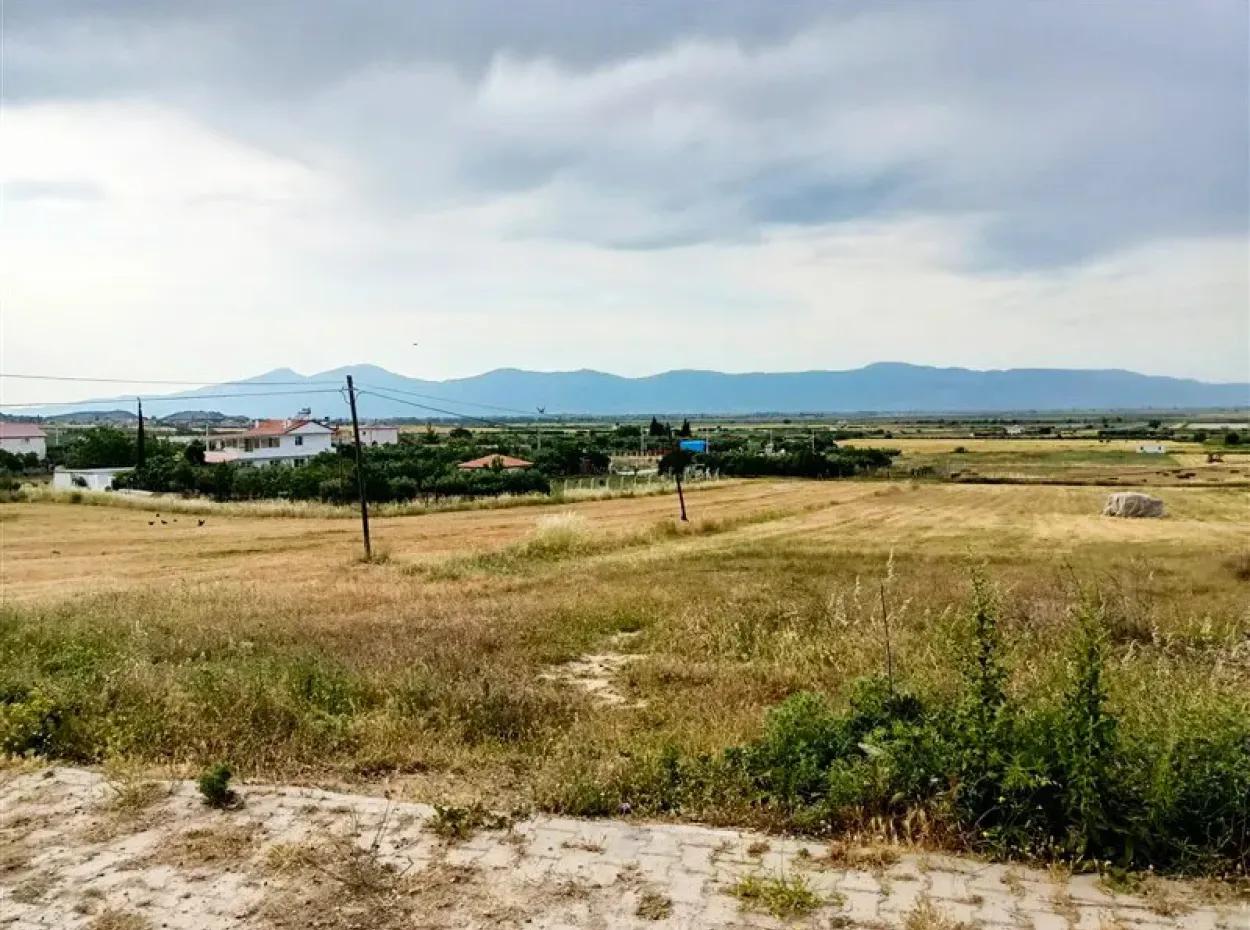 Didim Akyeniköy Merkezde 428M2 Zoned Land For Sale