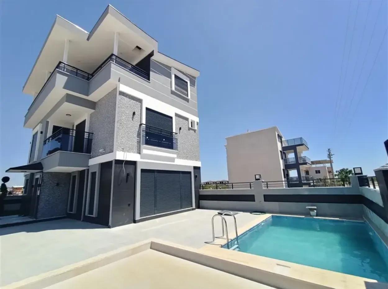 Didimde Pool Garden Detached Villa For Sale