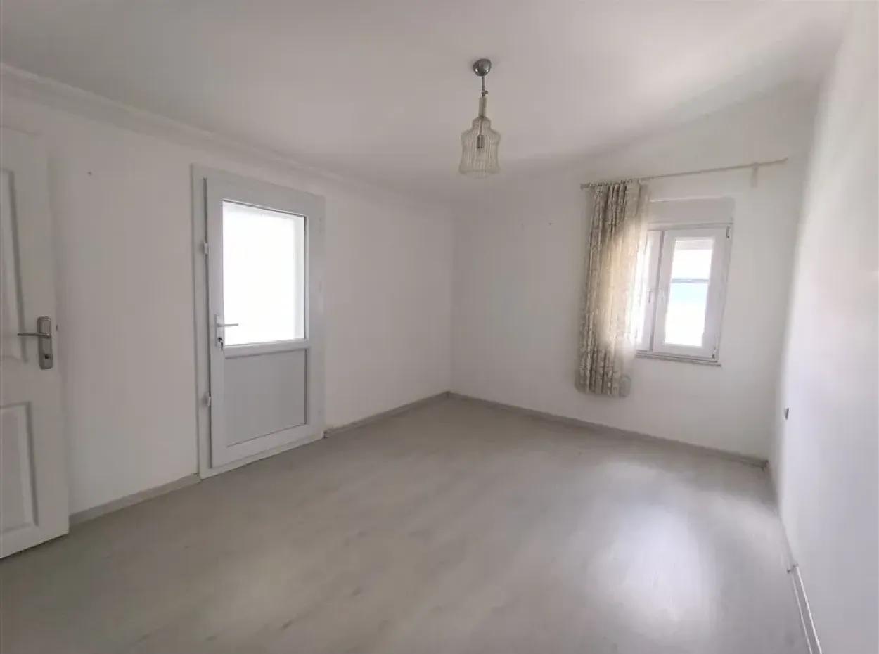 Maisonette For Sale In Corner Perfect Location In Didim