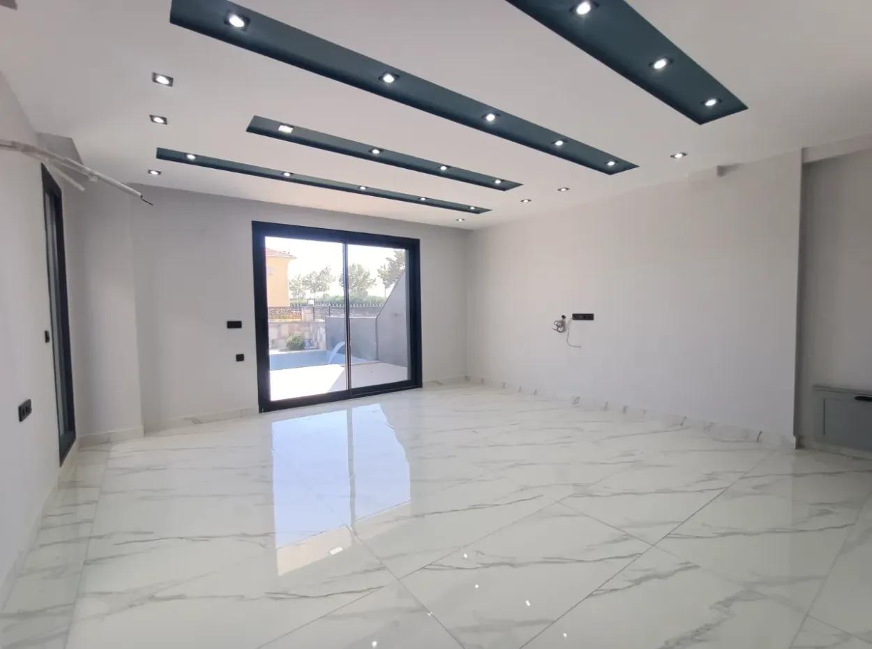 Villa For Sale In Didim - 900M To The Sea Villa With Pool And Garden - Villa In Didim