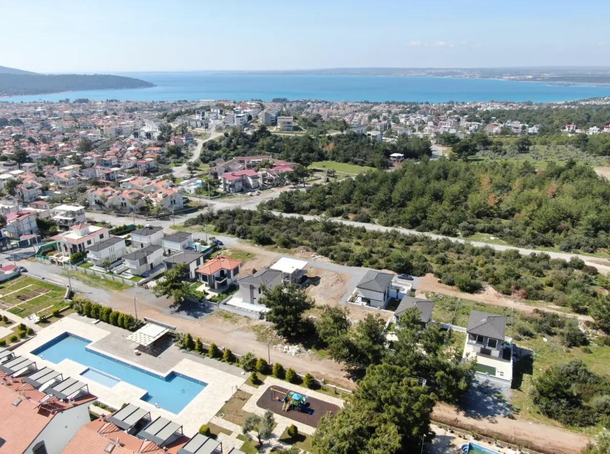 Land With A Zoning Project For Sale In Didim Akbük