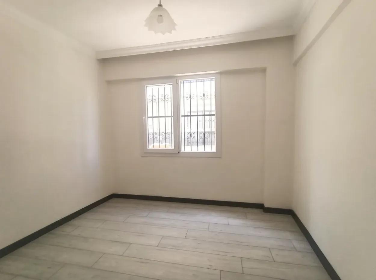 Apartment With Park Front Behind Carrefour And Teknosa In Didim