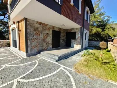 Didim Akbükte Full Detached Maisonette Cottage Villa For Sale