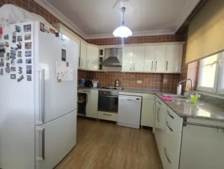 In A Perfect Location - Apartment Or Office - Apartment For Sale In Didim - Apartment Facing Ataturk Boulevard