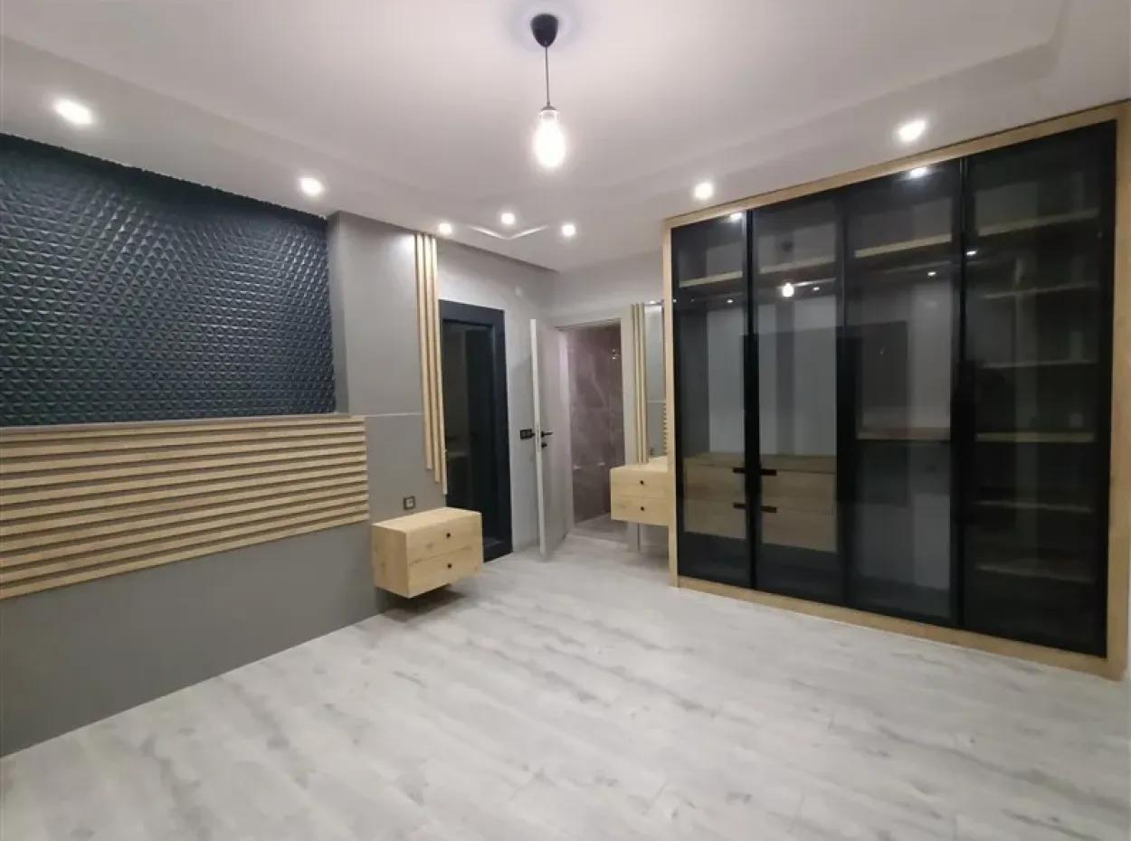 Didimde Denize 400M Havuzlu Bahçeli Müstakil Satılık Villa