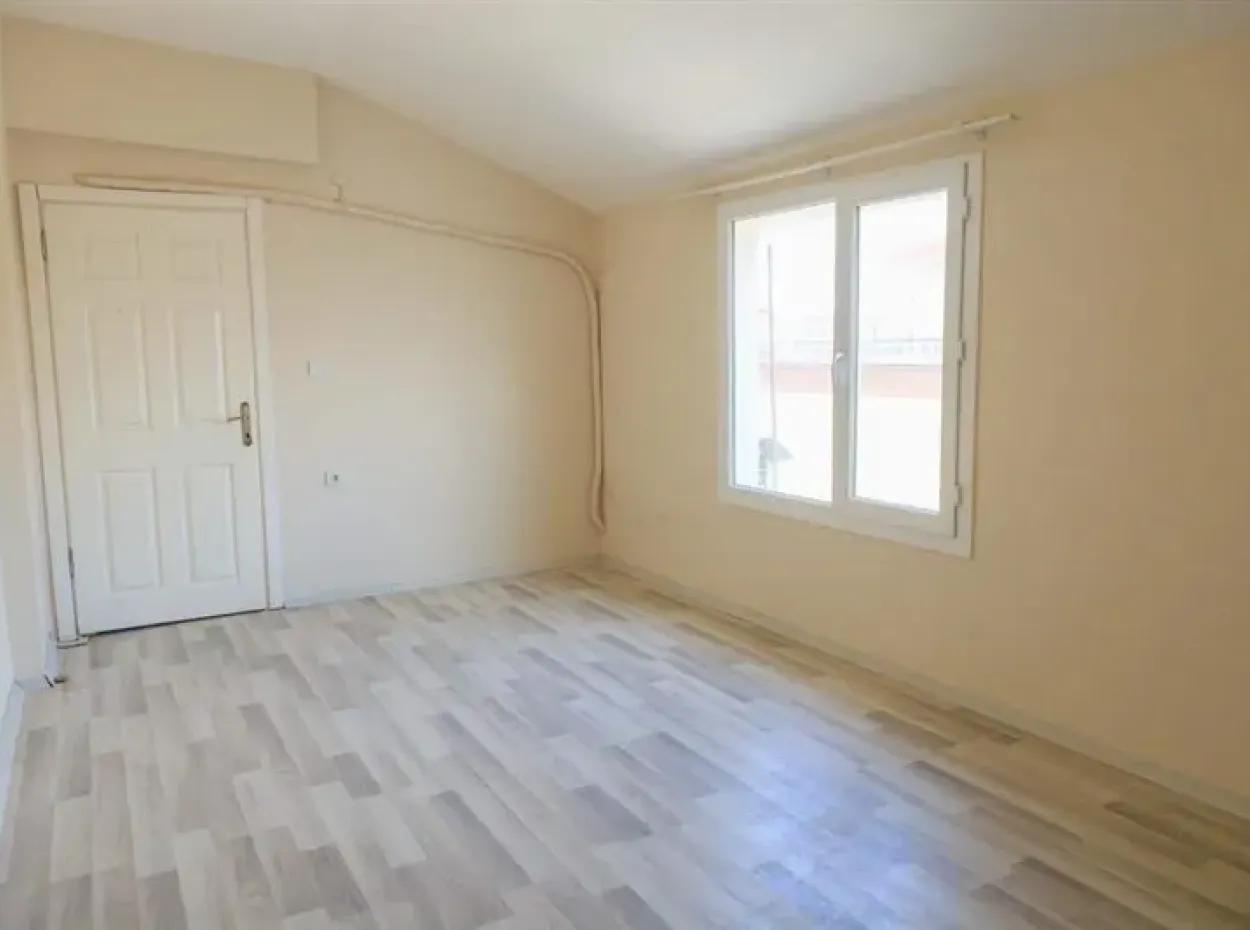 Devasa Teraslı Havuzlu Büyük Satılık Dubleks