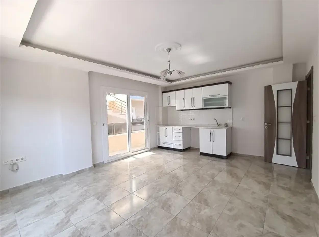 Didim Merkezde 1+1 Ara Kat Satılık Daire