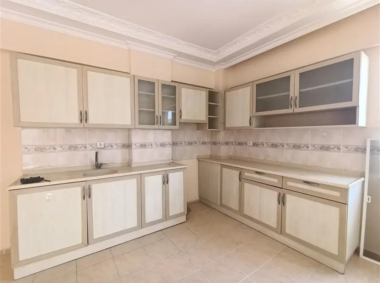 Didimde Havuzlu Sitede Asansörlü 3+1 Satılık Daire