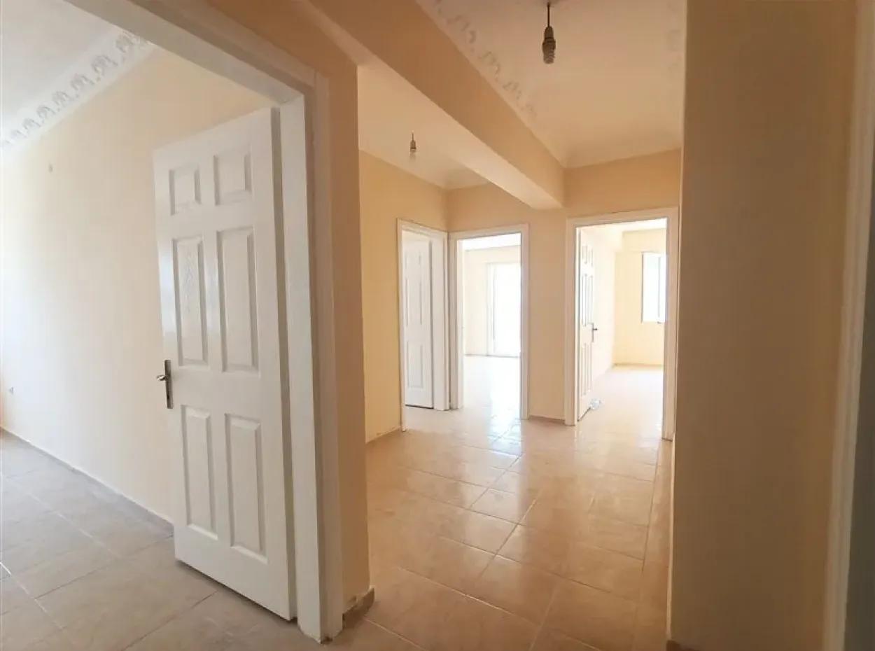 Didimde Havuzlu Sitede Asansörlü 3+1 Satılık Daire