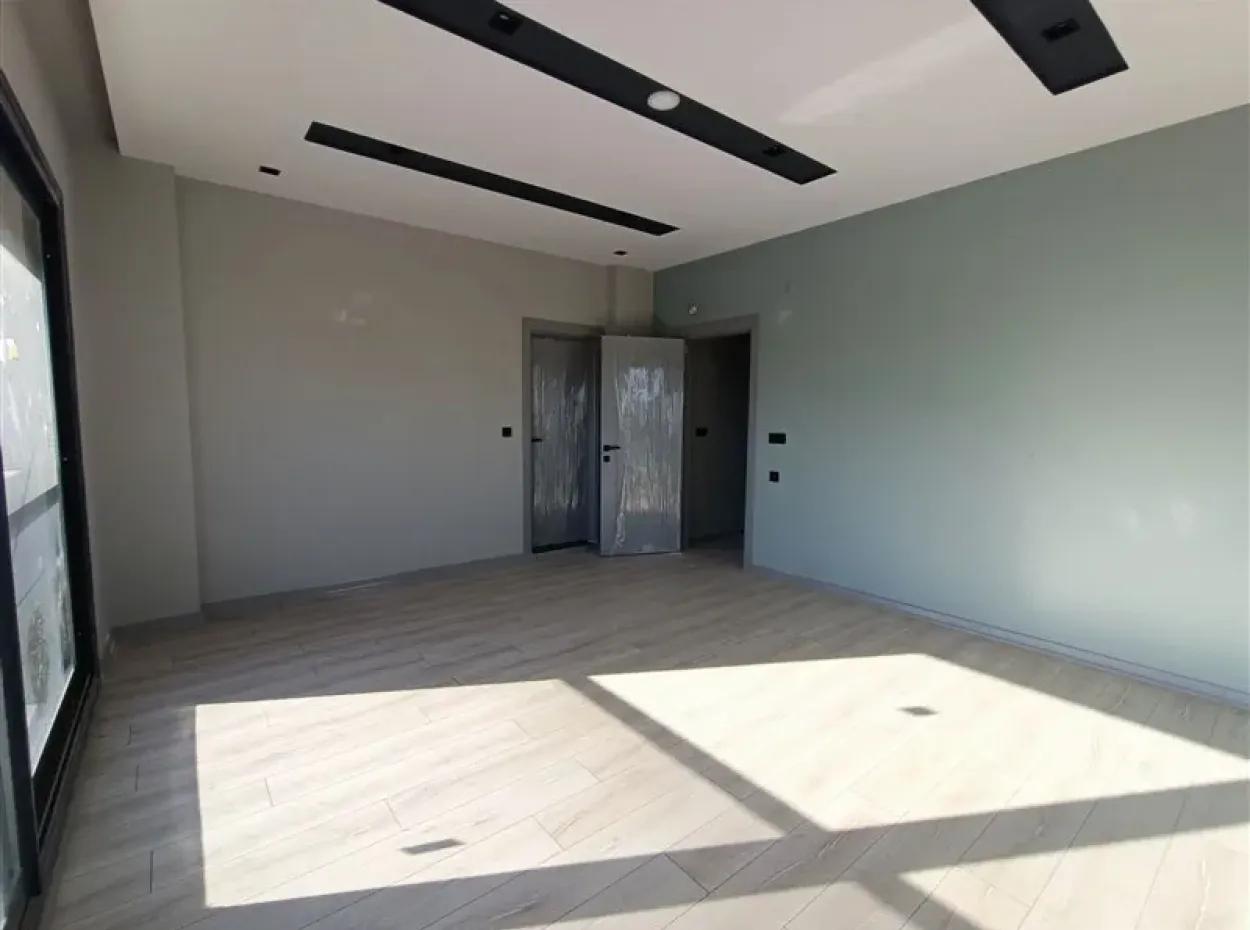 Didimde Satılık Villa, Havuzlu Bahçeli Satılık Müstakil Ev