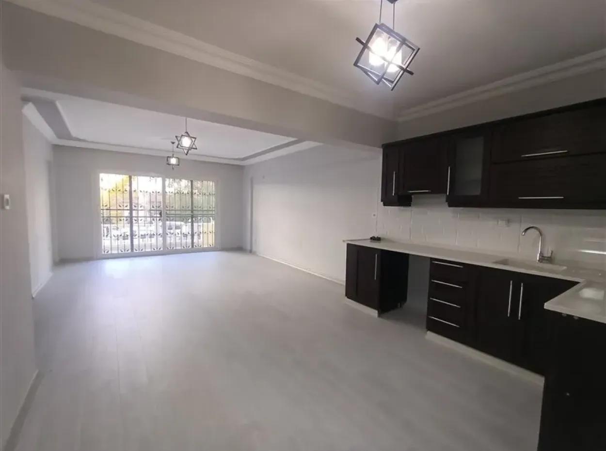 Didimde Satılık Daire, Merkezde Yüksek Giriş 2+1 Satılık Daire