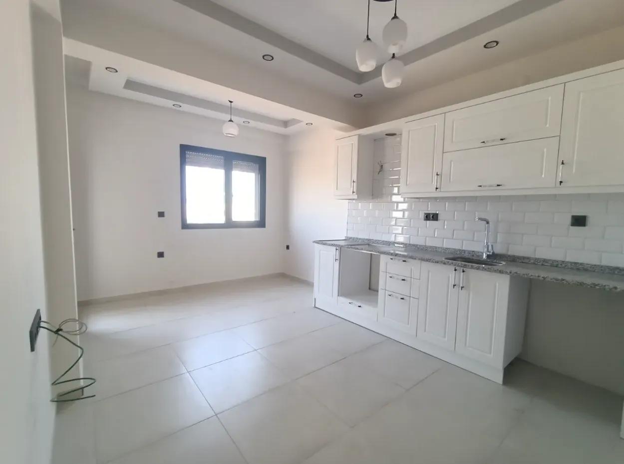 Didimde Satılık Daire - Ara Katta - Asansörlü - Sıfır Bina