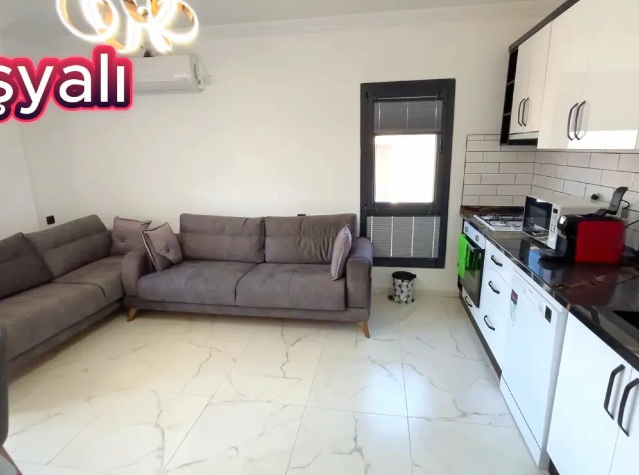 Didim Akbük'te Eşyalı Havuzlu Satılık Daire