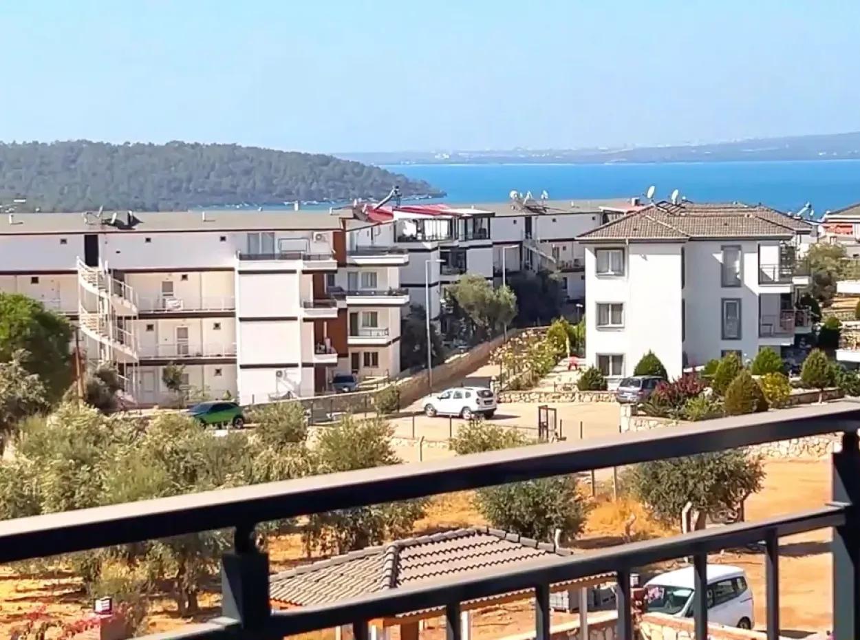 Didim Akbük'te Eşyalı Havuzlu Satılık Daire