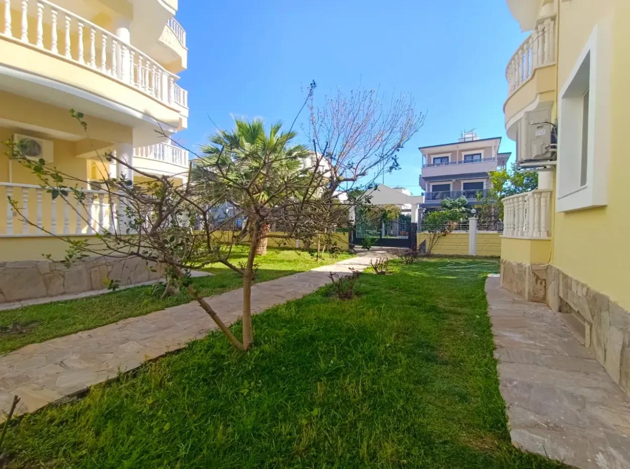 Didimde Havuzlu Bakımlı Sitede Satılık Dubleks Daire