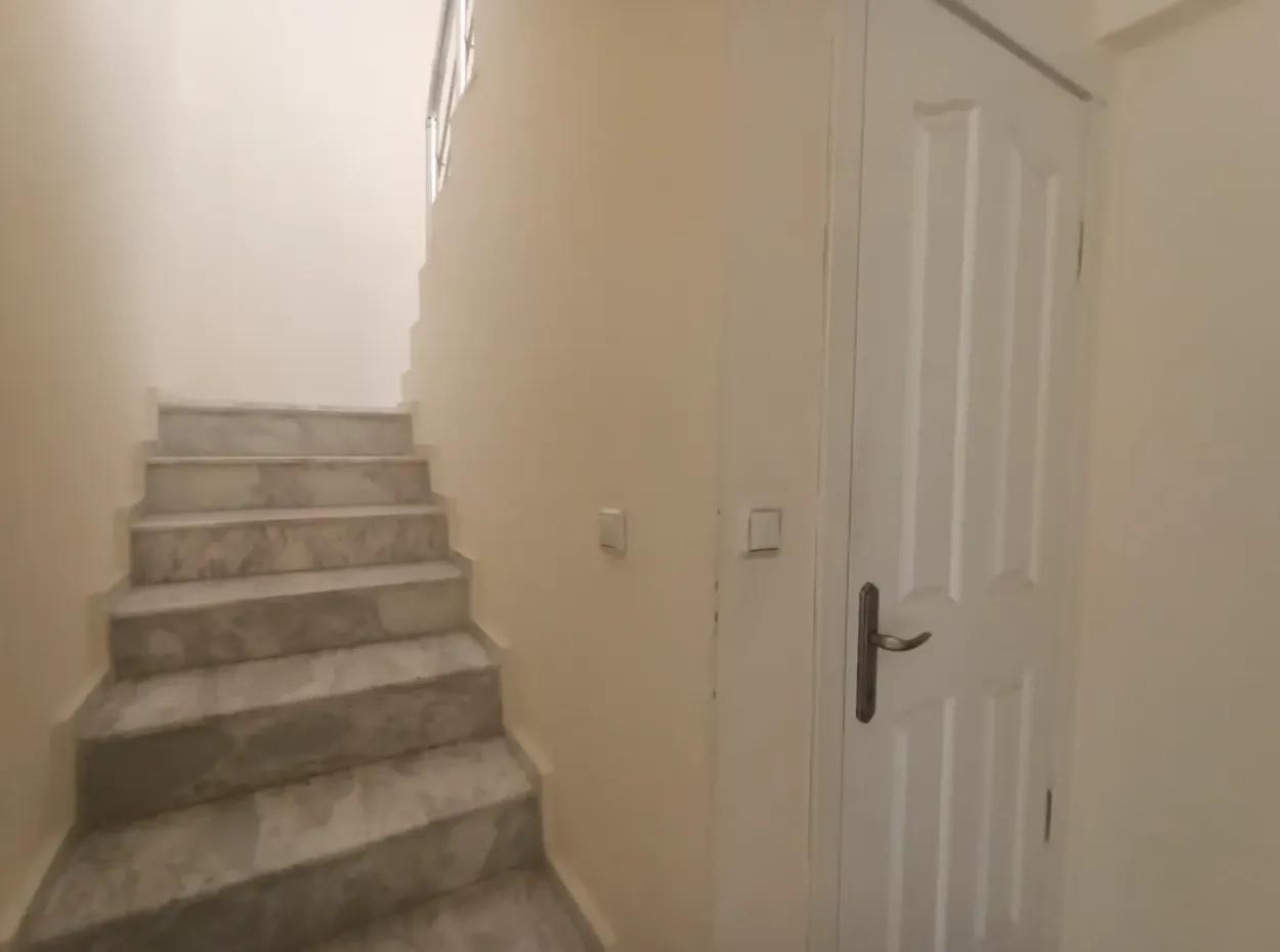 Didimde Büyük Teraslı 2 Havuzlu Sitede Satılık Dubleks