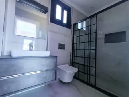 Didimde 6+1 Havuzlu Bahçeli Müstakil Satılık Villa