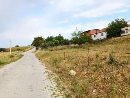 Didim Akyeniköy Merkezde 428M2 İmarlı Satılık Arsa
