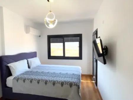 Didim Akbük'te Eşyalı Havuzlu Satılık Daire