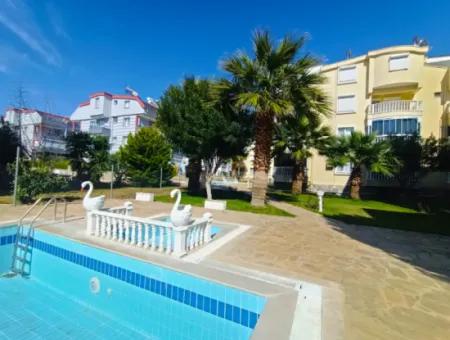 Didimde Havuzlu Bakımlı Sitede Satılık Dubleks Daire