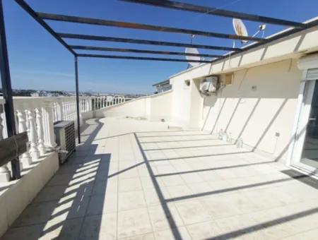 Didimde Büyük Teraslı 2 Havuzlu Sitede Satılık Dubleks