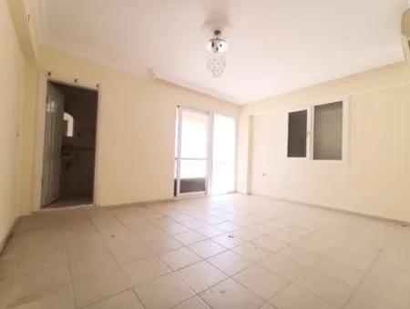 Didimde Büyük Teraslı 2 Havuzlu Sitede Satılık Dubleks